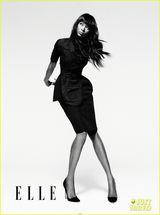 组图：超模娜奥米坎贝尔时尚写真女神风采