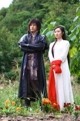 高清图：《赏金猎人》曝光钱泳辰感情戏剧照