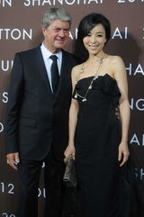 组图：范冰冰巩俐吴奇隆等出席上海时装秀