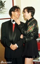 策划：继续宠爱张国荣11周年 光影瞬间定格