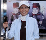 组图：凤飞飞生前精彩演出回顾 帽子歌后音容犹在