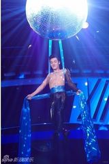 组图：安七炫做客《年代秀》称宋茜是理想型