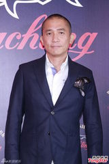 高清组图：宋承宪挑战全裸三级片 求教梁朝伟