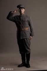 组图：献礼剧《开天辟地》周恩来定妆照