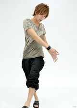 组图：日本男星三浦翔平代言日本摇滚音乐节