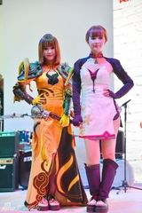 组图：Chinajoy火辣靓模长腿爆乳惹宅男疯狂