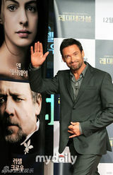 组图：休-杰克曼首尔出席《悲惨世界》韩国发布会