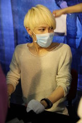 组图：HIT-5组合北京签唱会 自曝将出演偶像剧