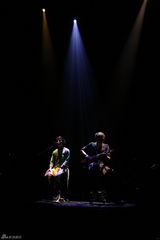 高清组图：林宥嘉开唱轻松自如 大声公变音致敬王菲