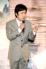 组图：费玉清加盟索尼唱片 暌违10年再发新专辑