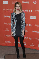 高清组图：艾玛-罗伯兹短裙亮相圣丹斯电影节