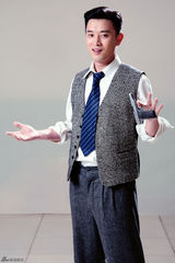 组图：蒋毅写真变身陀枪师兄