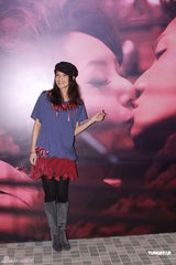 组图：千嬅结婚派对真空上阵 婚夜丁生醉倒无造人