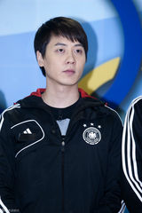 高清组图：韩团神话录制新概念节目《神话放送》