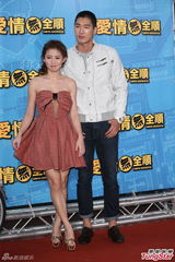 组图：陈柏霖陈意涵新片谈情 郭书瑶鸡排妹比美