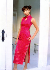 策划：日本女星中国风造型 旗袍团子头贺新春