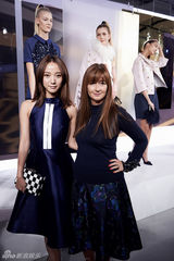 组图：王珞丹纽约时装周首秀气质优雅