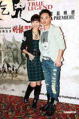 幻灯：《苏乞儿》香港首映 醉拳街舞表演向八爷致敬