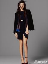 组图：肯达尔写真秀长腿 金-卡戴珊高呼嫉妒