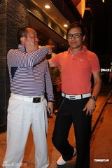 组图：曾志伟庆五十八岁生日 成龙等众好友出席