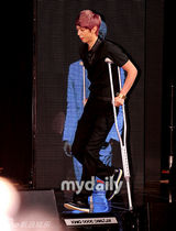 组图：韩国男子偶像组合帝国之子新专辑发布会