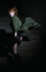 组图：Lotte Girls《大明星》写真现代感十足