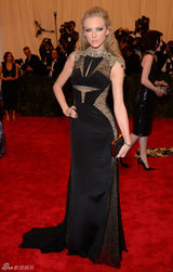 高清图：大都会朋克派对众星个性礼服狂野性感