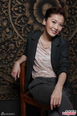 组图：剩女周丽淇被友人安排相亲