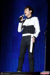 组图：王心凌不谈新恋情 罗志祥庾澄庆比拼热舞