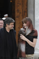 组图:穆斯林世界盖头日盘点各国女政要面纱风情