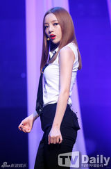 组图：EXO胜宣美夺《MCountDown》三连冠