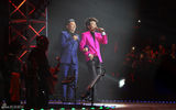 组图：羽泉开唱海泉泪洒舞台 白百何现身捧场