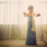 组图：各国粉丝神COS冰雪奇缘 YY姐妹百合情