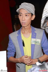 组图：张达明正式复出 明年开秀兼执导电影