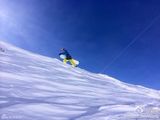 组图：夏雨索契看冬奥会 单板滑雪姿势超帅
