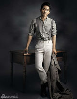 组图：郭晓冬复古时尚大片 气质型男演绎谍战英雄