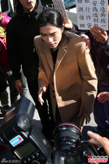 组图：萧敬腾开心出庭欲讨公道 盼揪出幕后主使