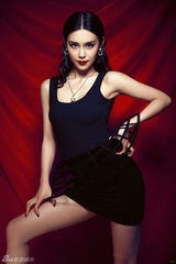 组图：百变韩丹彤万圣节大片变妖艳女巫