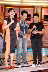 高清组图：张小燕新节目开录 众好友到场仿若同乐会