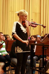 高清图：陕北民歌赴欧演唱会华沙站排练花絮