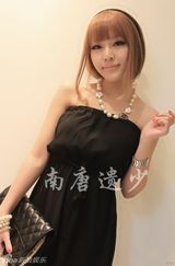 组图：46岁张蔷儿子和漂亮儿媳曝光