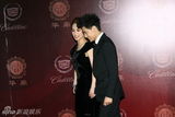组图：华鼎奖红毯阿娇林志颖携手亮相