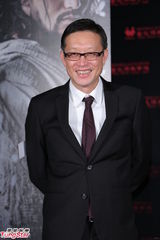 组图：余文乐挑大梁宣传新戏 彭于晏拿阮经天开涮