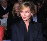 41岁乌玛-瑟曼被曝怀第三胎 平底鞋亮相时装周(图)