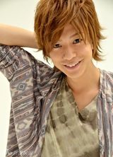 组图：日本男星三浦翔平代言日本摇滚音乐节