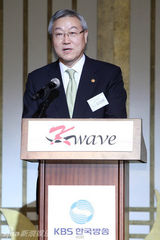 组图：Secret等亮相韩流文化综合杂志创刊仪式