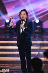 组图：古明华凭《巴不得妈妈》获得最佳男配角