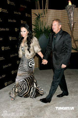 幻灯图：熊黛林李玟乐基儿何超仪等齐聚慈善晚宴