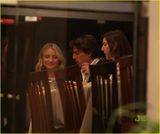 幻灯图集：《危情谍战》巴西首映 克鲁斯玩呜呜祖拉