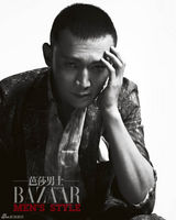 组图：陆川携《王的盛宴》主创登《芭莎男士》